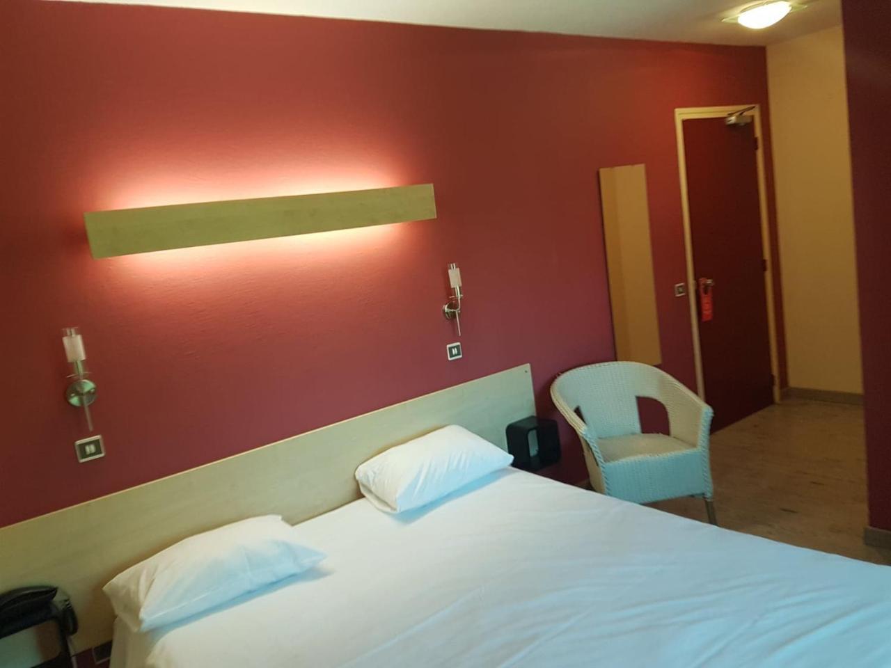 Hotel Point Bleu Frontignan Ngoại thất bức ảnh